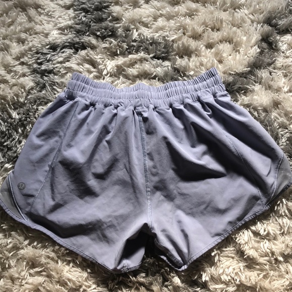 Lulu lemon shorts - Picture 2 of 4
